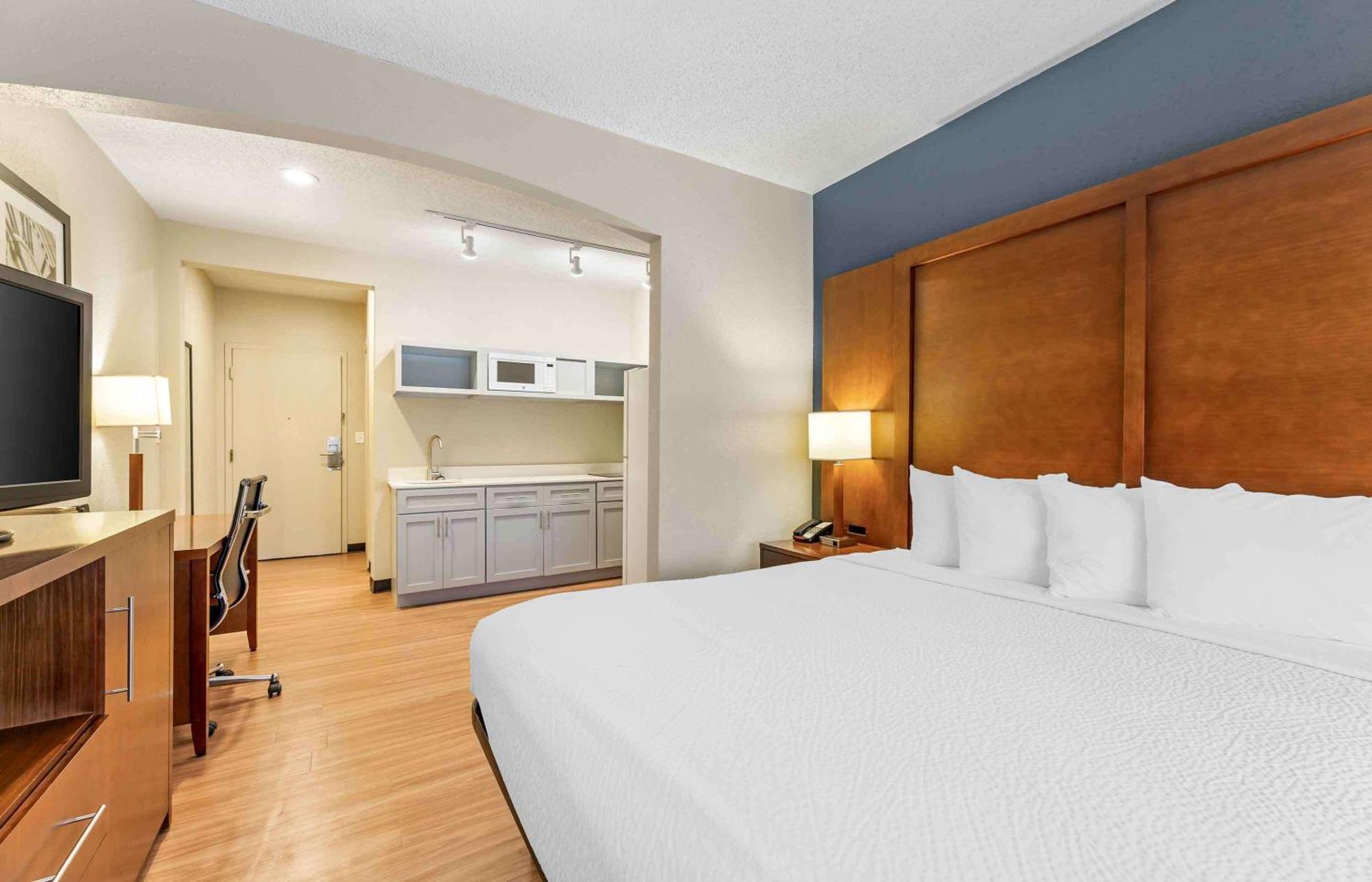 Extended Stay America Suites - Buffalo - Airport Чиктовага Экстерьер фото