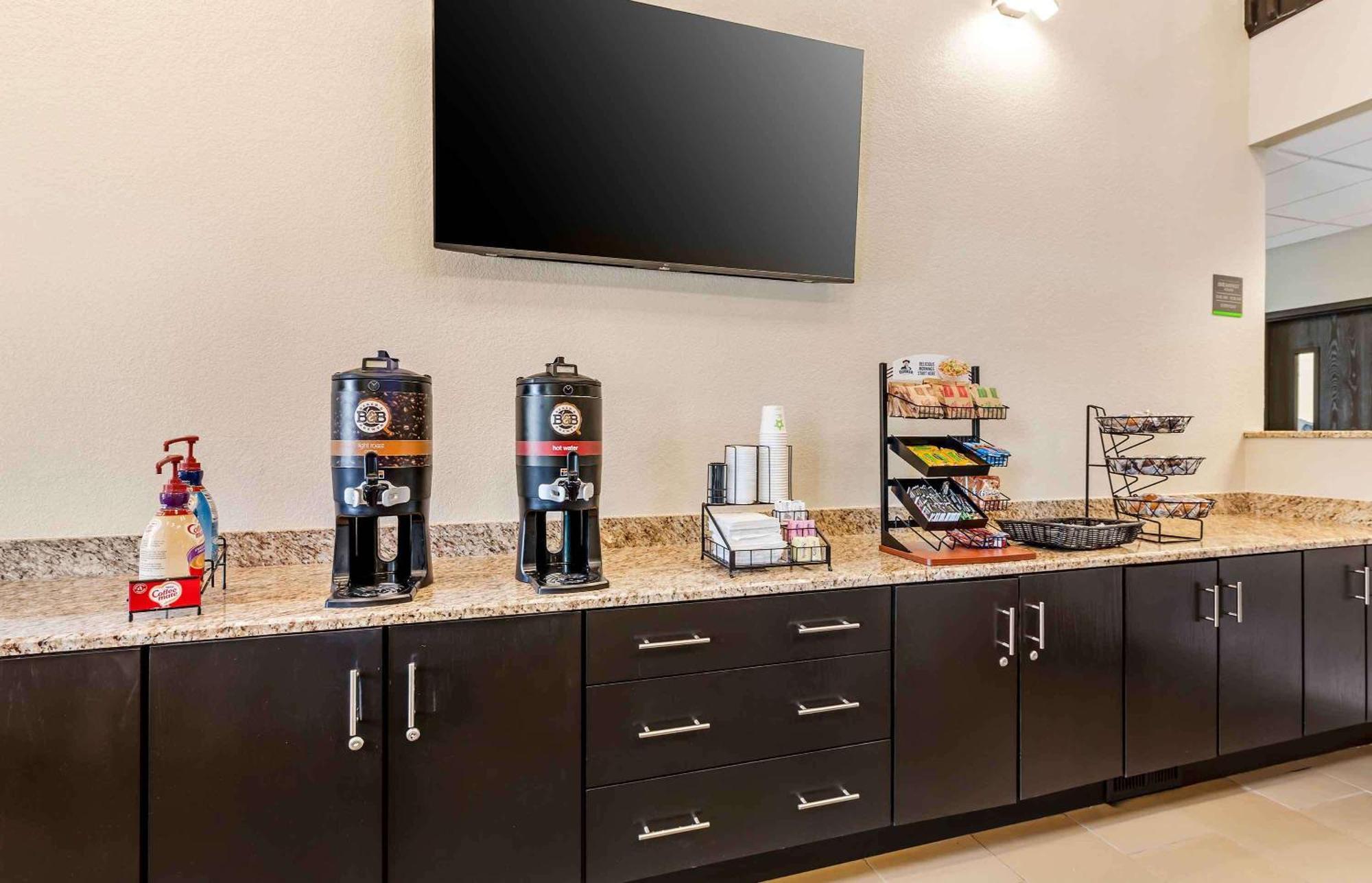 Extended Stay America Suites - Buffalo - Airport Чиктовага Экстерьер фото