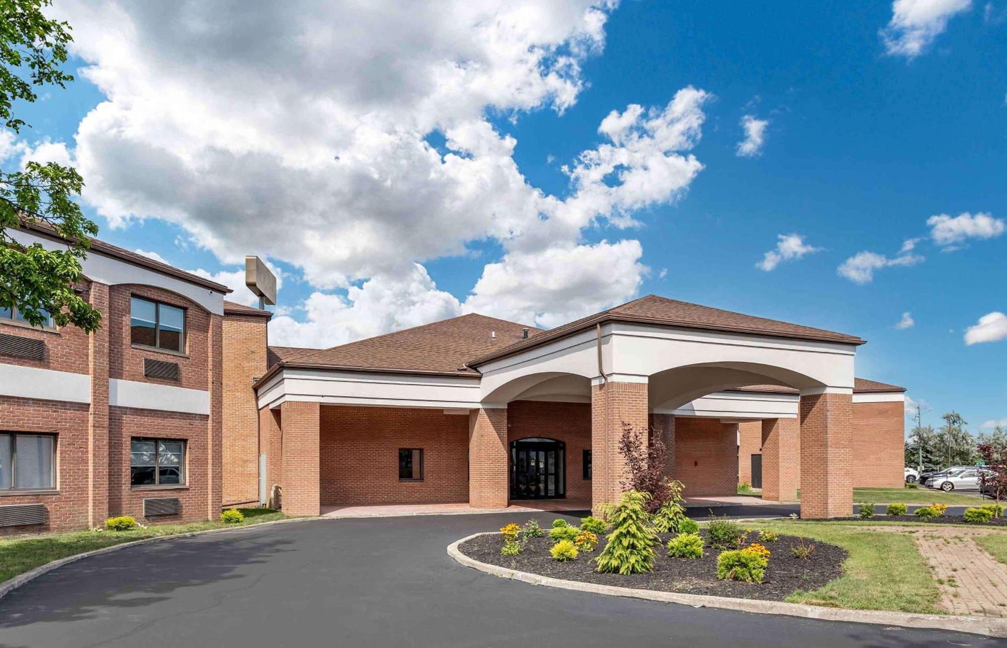 Extended Stay America Suites - Buffalo - Airport Чиктовага Экстерьер фото